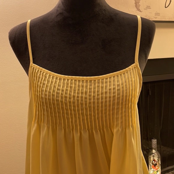 Loft Yellow tank - Picture 5 of 16